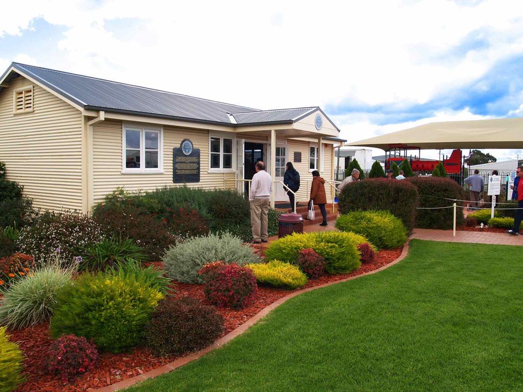 Skylodge Temora 외부 사진